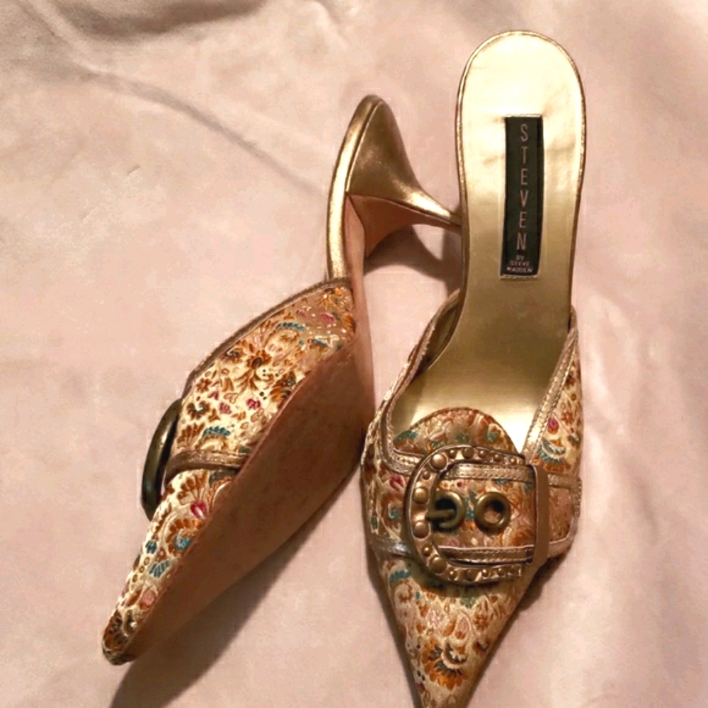 STEVEN BY STEVE MADDEN BRONZE TAPESTRY MULS SZ 8 - Picture 4 of 4